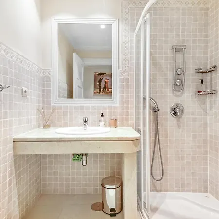 Gadea 11-6 Apartment *