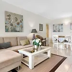 Gadea 11-6 דירה