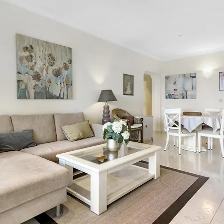 Gadea 11-6 Apartmán *